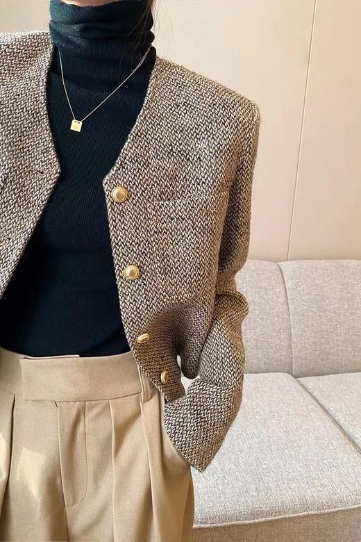Le Malene V领卡其色编织肌理感短款外套 19548 商品图5
