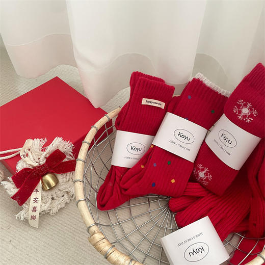 【新年到！本命年穿红袜】蛇年本命年红袜子女秋冬中筒新年袜羊绒女袜圣诞袜厚款堆堆袜可爱。ry 商品图2
