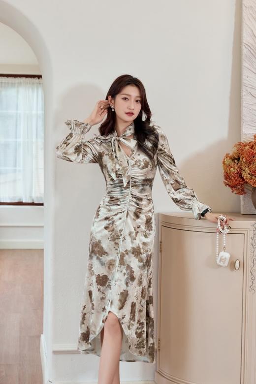 Le Malene 精致优雅丝绒印花飘带连衣裙 19516 商品图1