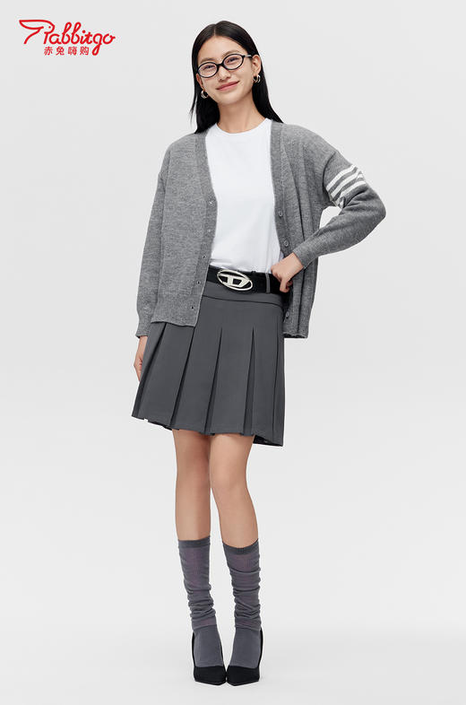 赤兔嗨购经典款四条杠V领毛衣女百搭休闲开衫单排扣针织衫上衣 商品图3