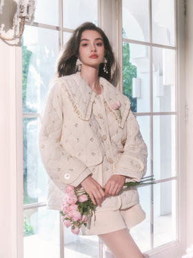 宽松短款菱纹大翻领棉服外套