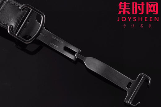 BV卡地亚SANTOS系列 山度士钢带系列 男士腕表 黑武士 商品图8