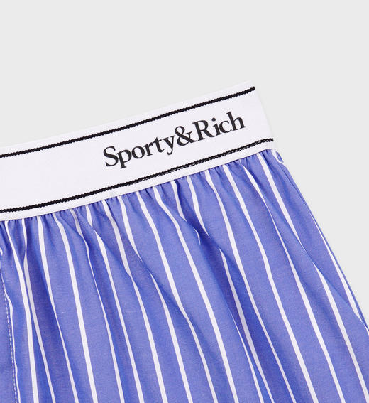 Sporty & Rich - Serif Logo Boxer Short - Blue/White Stripe - 女装 - 短裤 - 蓝色/白色条纹 商品图2