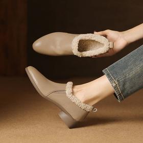 【预售5天】新款气质毛毛绒棉鞋保暖羊羔毛尖头粗跟复古短靴女冬及踝靴LG&309-1055