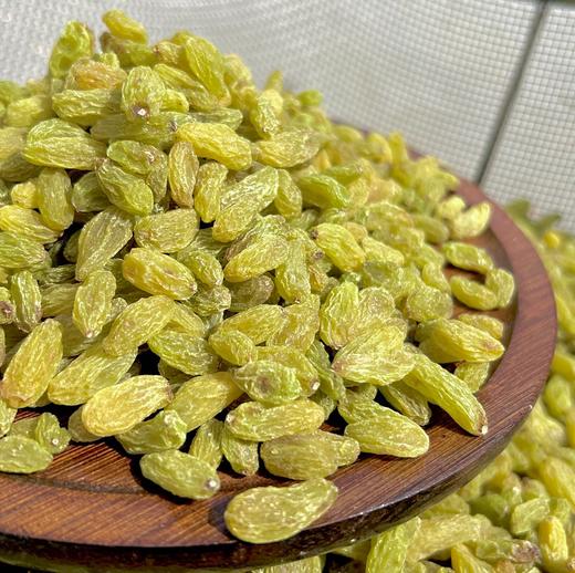 无核白葡萄干  颗粒较小  酸甜口感  自然晾晒成干年货 商品图3