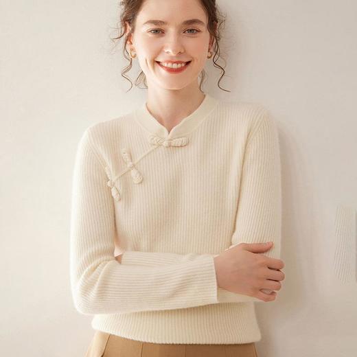 【高货QJ】全新升级【铂金会员422/天猫569/差价147】(14127) 洛诗琳秋冬新款中式羊绒衫国风盘扣设计复古羊毛显瘦上衣 商品图0