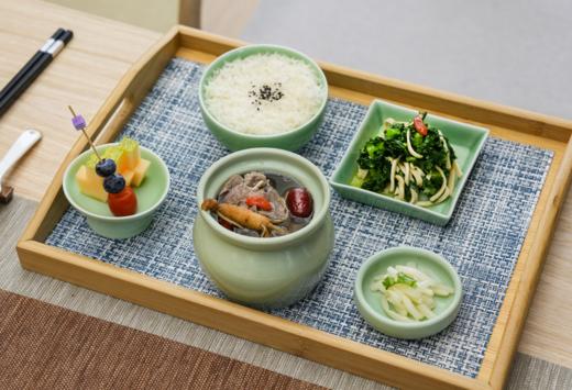 瓦罐人参炖羊肉 商品图0