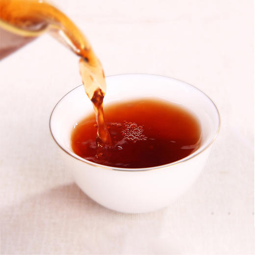 吉顺号2012年班章金芽珍藏版勐海发酵普洱熟茶357克 商品图3