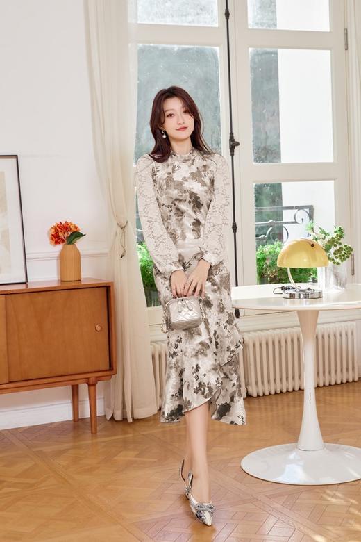 Le Malene 灰绿色丝绒印花拼接蕾丝连衣裙 19514 商品图2