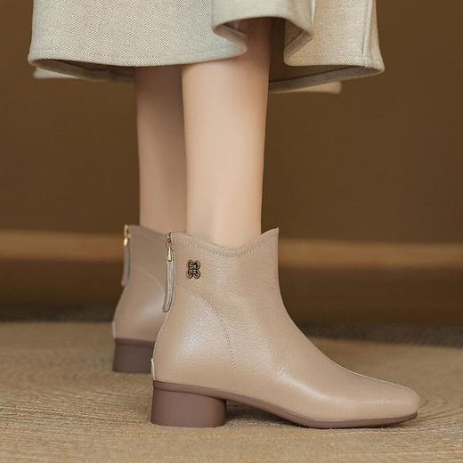 【预售5天】新款时尚舒适软皮软底短靴女圆头粗跟单靴通勤3cm羊皮靴子YF&D3125 商品图1