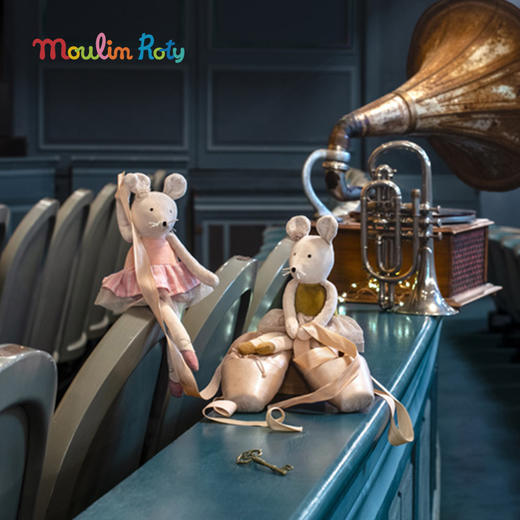 Moulin Roty 粉色老鼠妮娜玩偶礼盒装 法式玩偶 适合年龄0岁+ 小小舞蹈学院系列 667032 商品图4
