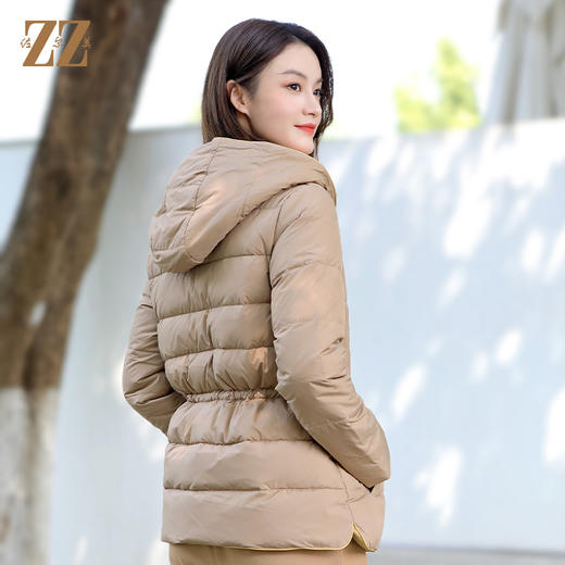 佐尔美冬季新款 双面穿气质连帽90绒面包服羽绒服外套女E34YY02 商品图4