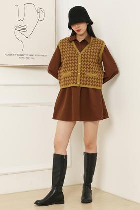 WHO KNOWS 学院风棕色连衣裙马甲两件套 15076