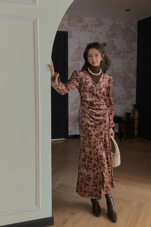 Le Malene V领复古丝绒印花收腰连衣裙 19522 商品图2