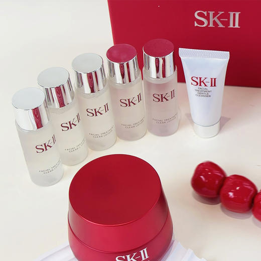 【双12嗨购节】【全球购*可顺丰包邮·套装更优惠】SK-II新版大红瓶面霜赋能焕采精华霜一拖六「大红瓶80g(滋润版)+清莹露30ml*5瓶+洗面奶20g*1支」 商品图4
