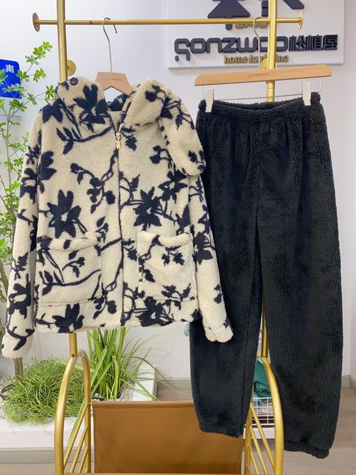 松植屋冬季女款《相融》珊瑚绒加厚长袖睡衣家居服套装 商品图0