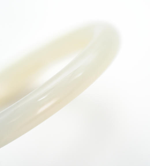 【推荐款】和田玉手镯（白）圈口53、54、56、57 商品图5