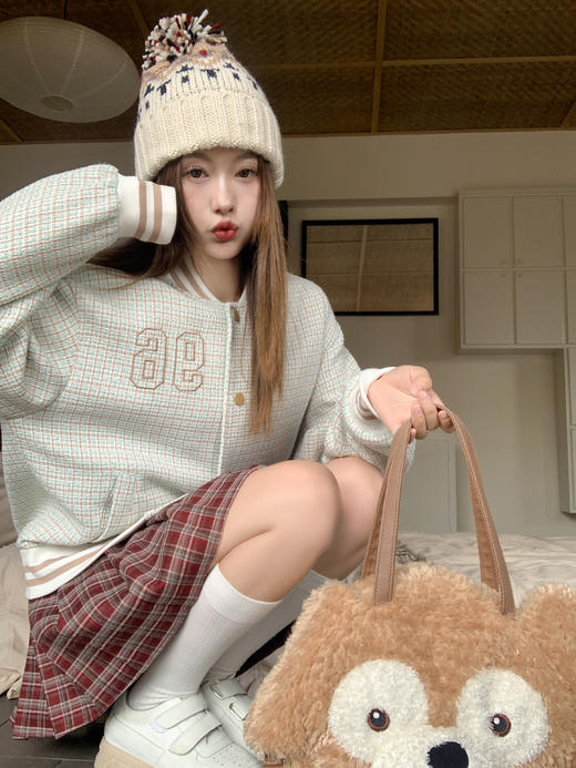 【269元任选2件】现货！成本巨贵，拍下包赚！美式学院风绿色宽松显瘦棒球服外套 商品图4