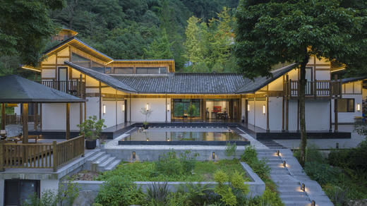 【团建优选-青城山275号院】6888元=7房温泉私汤/泳池民宿，会议室，草坪，临溪靠山、避暑、银杏、冬季泡汤，带地暖 qy 商品图9