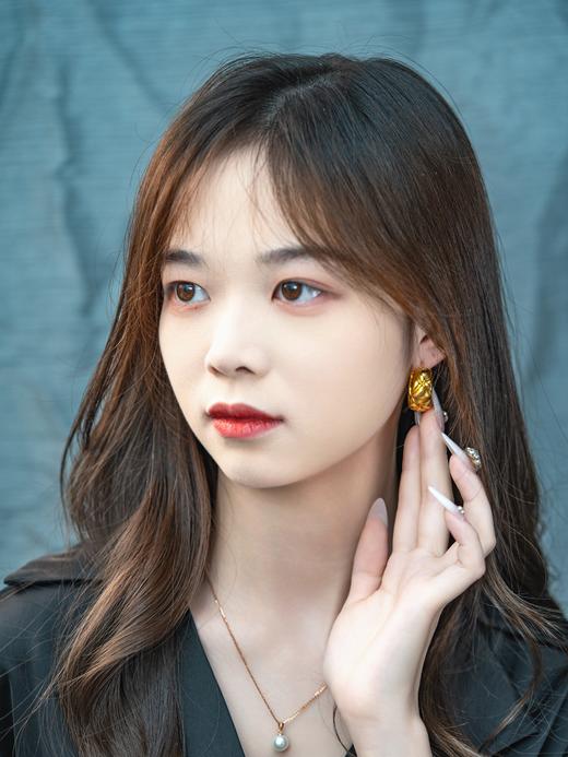 【热销款】宽面大C黄金耳环克重6.98 商品图5