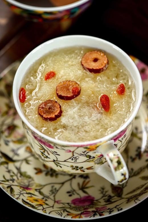 😎【品牌直发】 一朵燕·燕窝银耳羹 ✨加量不加价❗限时4盒到手24包💰99🎁再送大号316焖烧杯1个或55度恒温杯❗️ 商品图0