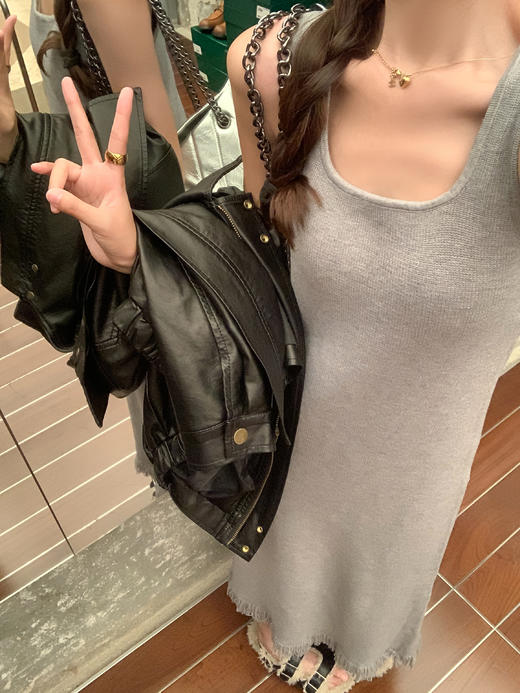 【169元任选2件】最后一波现货！气质百搭裙摆流苏设计背心连衣裙 商品图1