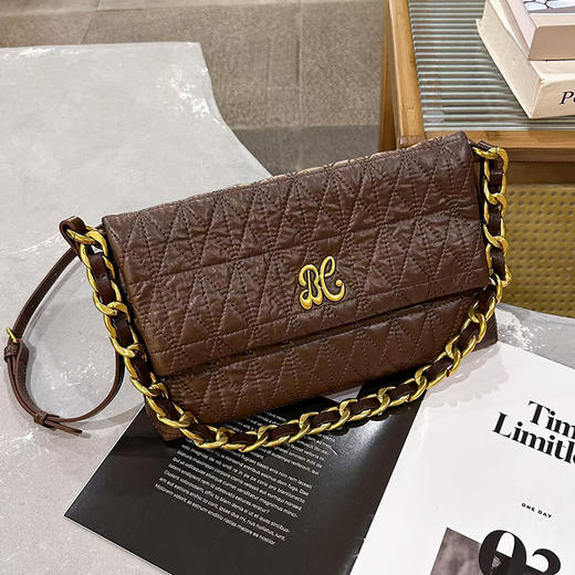 经典鲨2024年冬季新款时尚菱格大容量单肩斜挎包KGB53-D5952031 商品图4