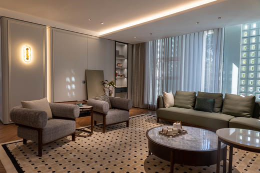 【轻法风-CY211休闲沙发】轻法风/北美黑胡桃/实木&棉麻布艺 休闲沙发 商品图1