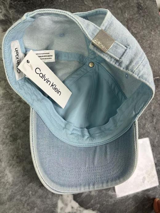 瑕疵Calvin Klein/CK 男女同款牛仔布刺绣LOGO纯棉休闲鸭舌帽棒球帽 商品图1