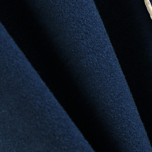 美奈川轻舒糯云绒男士家居套装JJ28139 商品图3