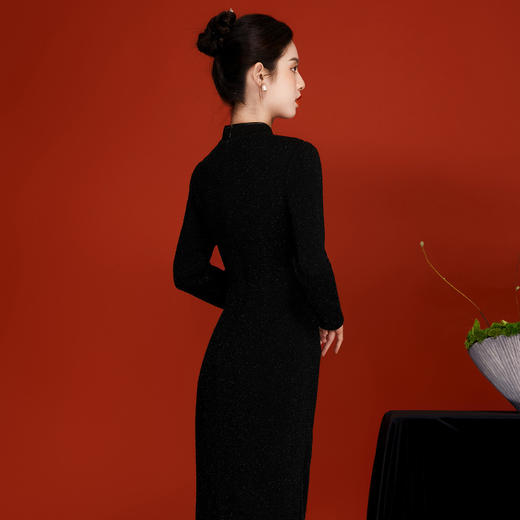 OY-230315中国风女装春季2024年新款复古针织提花长款改良黑色连衣裙230315 商品图3