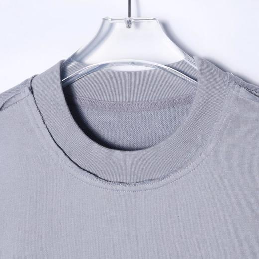 83102秋冬季新款潮流宽松百搭复古磨破工艺圆领休闲时尚长袖简约上衣 商品图2