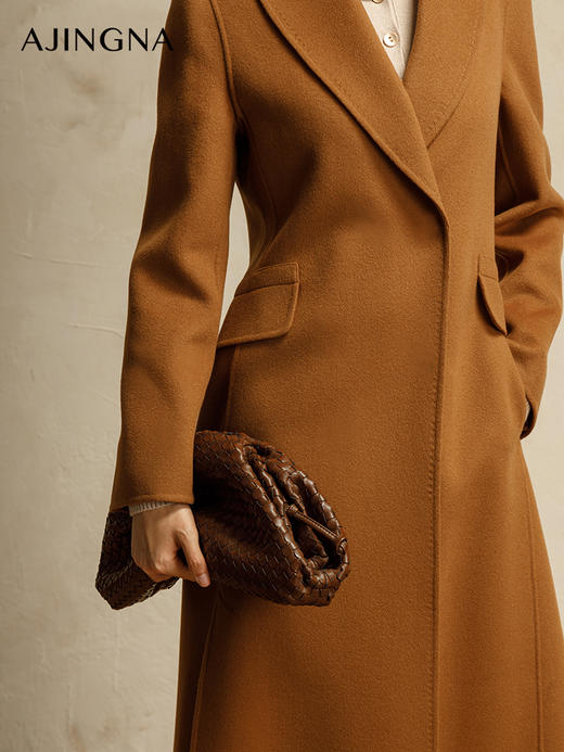 【商场同款】阿菁娜冬季新品经典长款收腰大衣A30D211010 商品图4