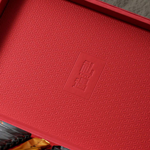 礼遇【真皮.红.30摆泡】50元1套.整箱12套 商品图7