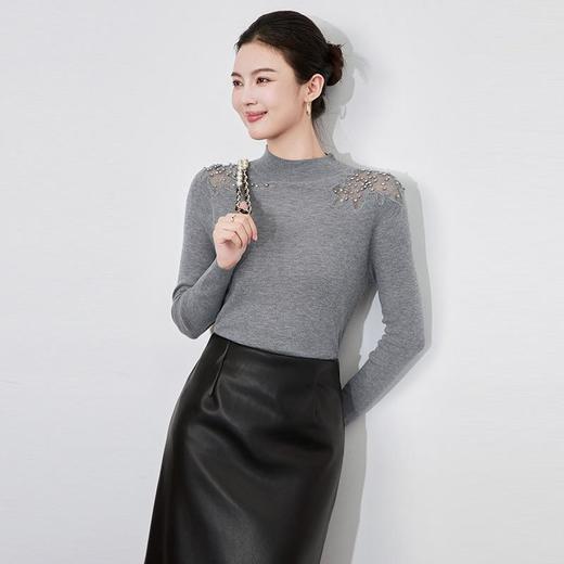 【高货wl】全新升级【铂金会员183/天猫249/差价66】(22932) 洛诗琳秋冬新款高级感气质半高领重工镂空镶钻花朵针织衫 商品图4