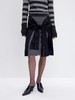 出逃赤岗西/24AWQ87/设计感假两件西装格纹绑袖低腰半身包臀A字中裙 商品缩略图2