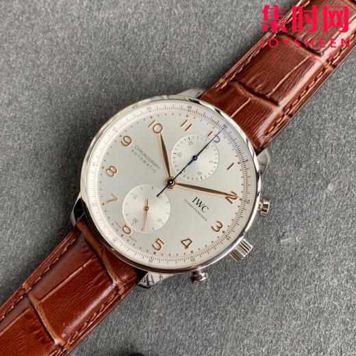 ZF新品 IWC万国表葡萄牙系列葡计IW371605腕表（新款葡计） 【精彩细节】1.精致背透，机芯可一览无余2.新版表扣设计更加舒适精妙 商品图8