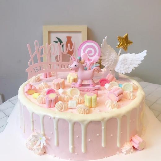 [梦幻木马网红创意蛋糕] 商品图0