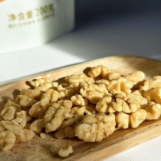 脱衣蜂蜜核桃仁  低温烘烤 200克/袋 商品图2