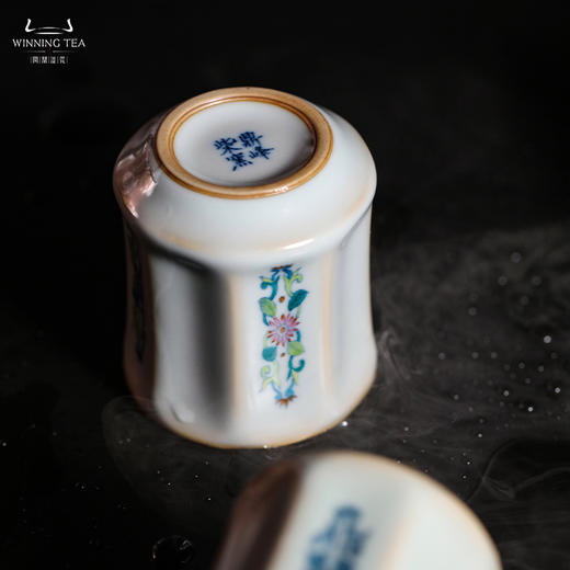 问鼎汝瓷鼎峰柴窑天青斗彩/天青青花棱线杯 （菊纹雅致） 商品图5