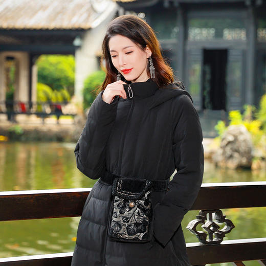 新品羽绒服 | 常幸时宜长款羽绒服  | 送时尚腰包 可拆卸 | 现货加急发 商品图3