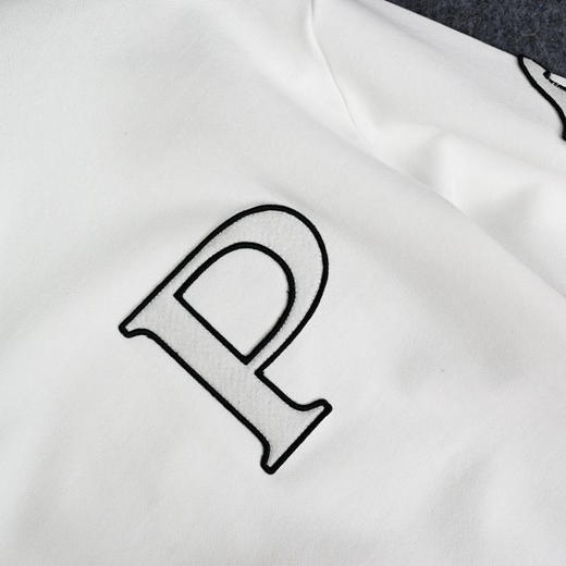 【11月22日 上午12:00 秒杀】开放日有样 PD1913 系列字母P贴布刺绣情侣卫衣 商品图8