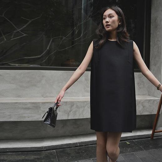 【顺丰包邮】81320 洛诗琳高级感极简H型厢式宽松百搭丝毛连衣裙01019 商品图1