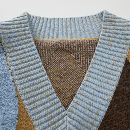 谜底针织衫马夹女2024冬季新品复古风V领套头针织背心244MZ1882 商品图3