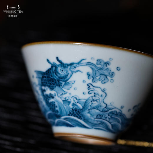 问鼎汝瓷鼎峰柴窑天青淳和杯（鱼戏海波） 商品图3