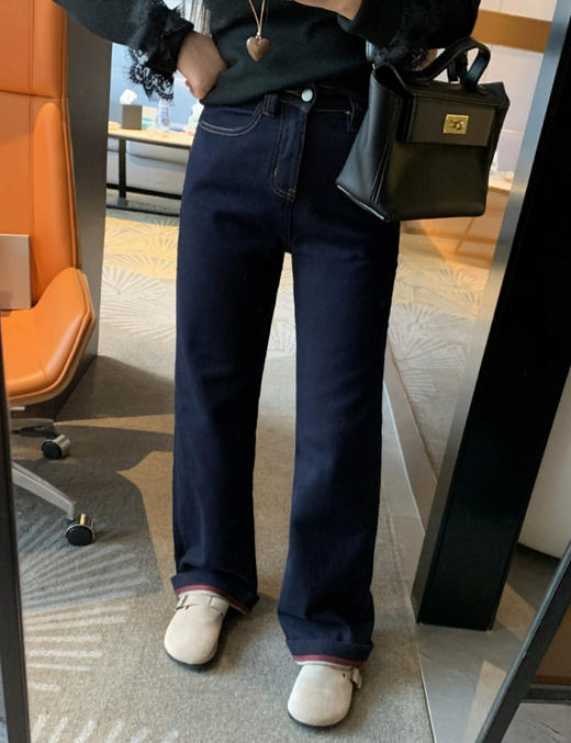 老米优品🎈3-5天！薄绒款！防褪色工艺《复古撞色设计植绒窄版直筒牛仔裤》柔软，微弹，温暖，bai搭！K241121B 商品图8