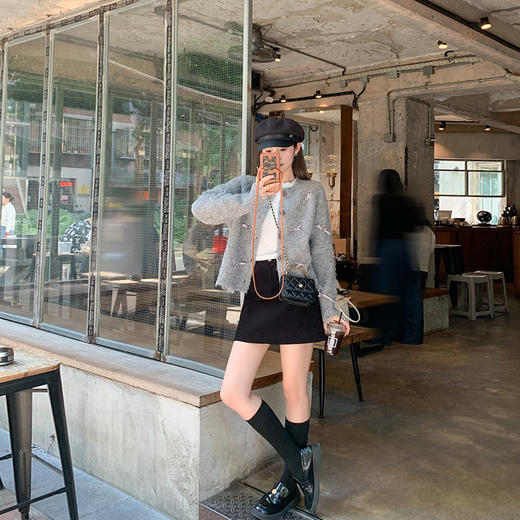 <曾小咸推荐>百搭深灰色蝴蝶结毛衣开衫 商品图3