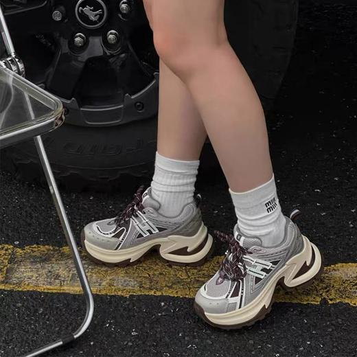 【顺丰包邮】74438 洛诗琳小个子必备简约设计感巧克力慕斯老爹鞋35260 商品图3