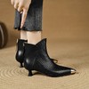 【预售5天】秋冬新款复古尖头粗跟时装靴编织羊皮金属铁头中跟小跟短靴女DB&M5997 商品缩略图4