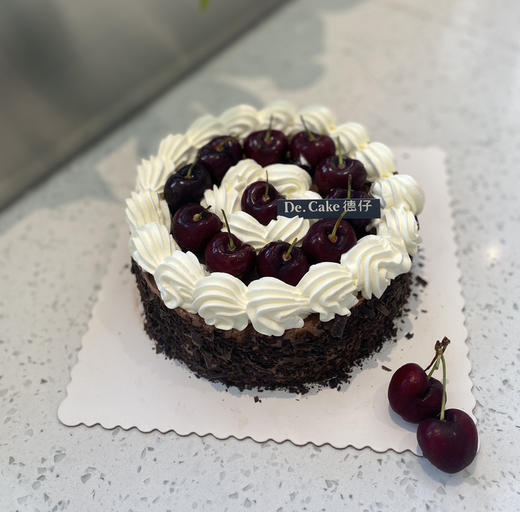 黑森林蛋糕-6寸 商品图0